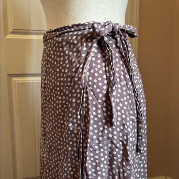 URBAN Romantics Brown Polka Dot Wrap Skirt - Picture 2 of 8